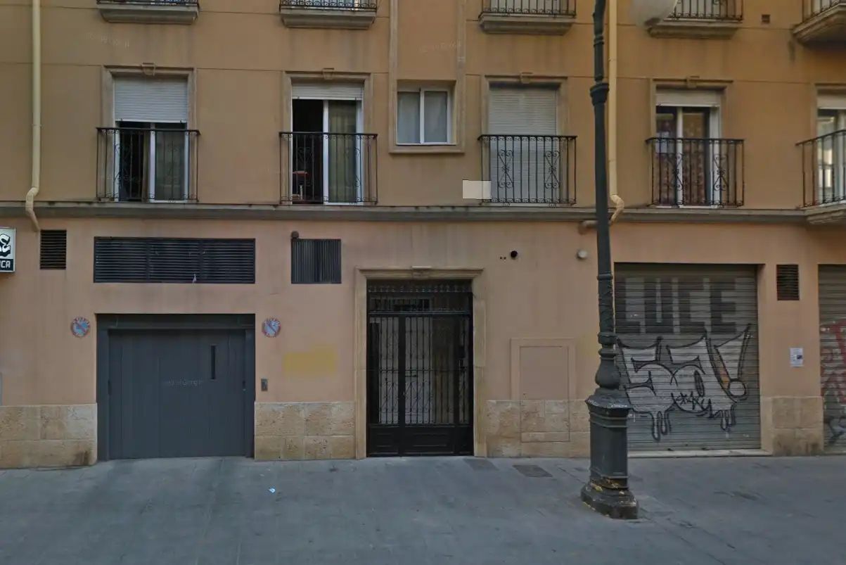 Individuel avec ascenseur à louer à Carrer de Roger de Flor 7, imagen 2