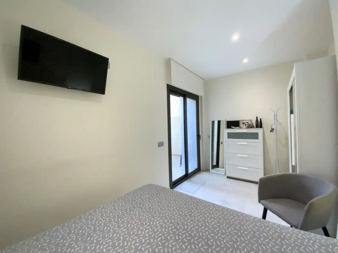 Habitación de Planta baja en venta en Pineda de Mar con Aire acondicionado, Calefacción y Terraza