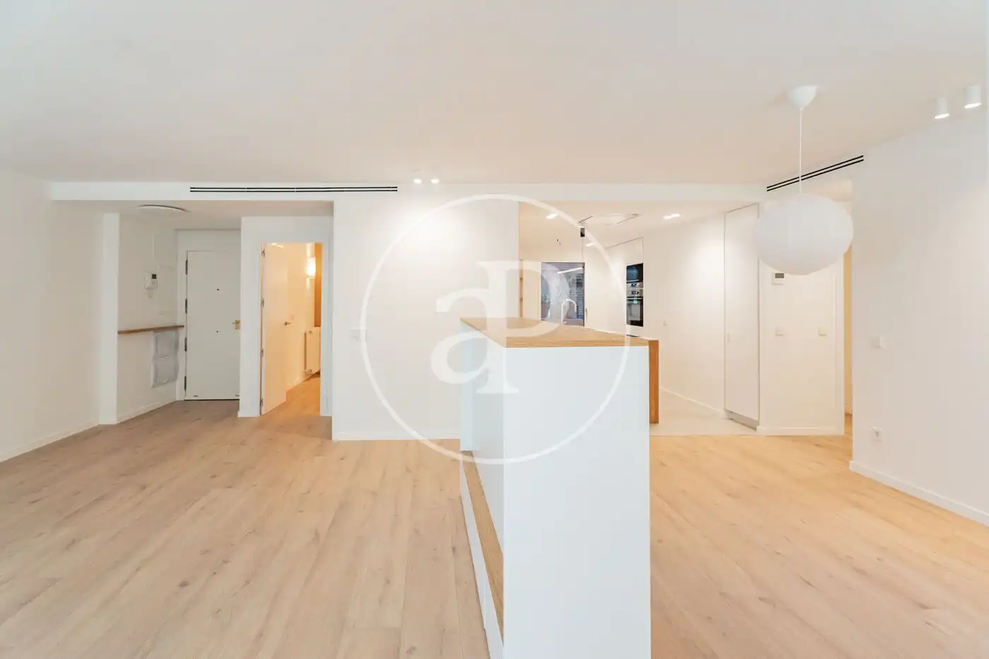 Piso en venta en Madrid con Aire acondicionado, Calefacción y Jardín privado