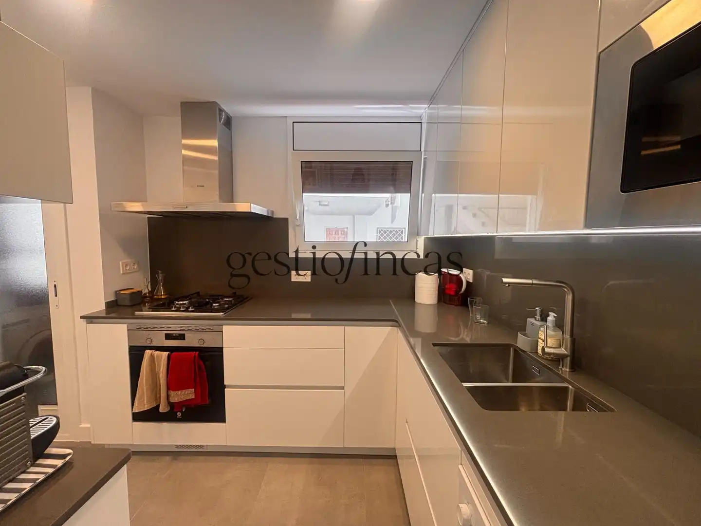 Cocina de Apartamento de alquiler en Cambrils con Aire acondicionado, Calefacción y Terraza