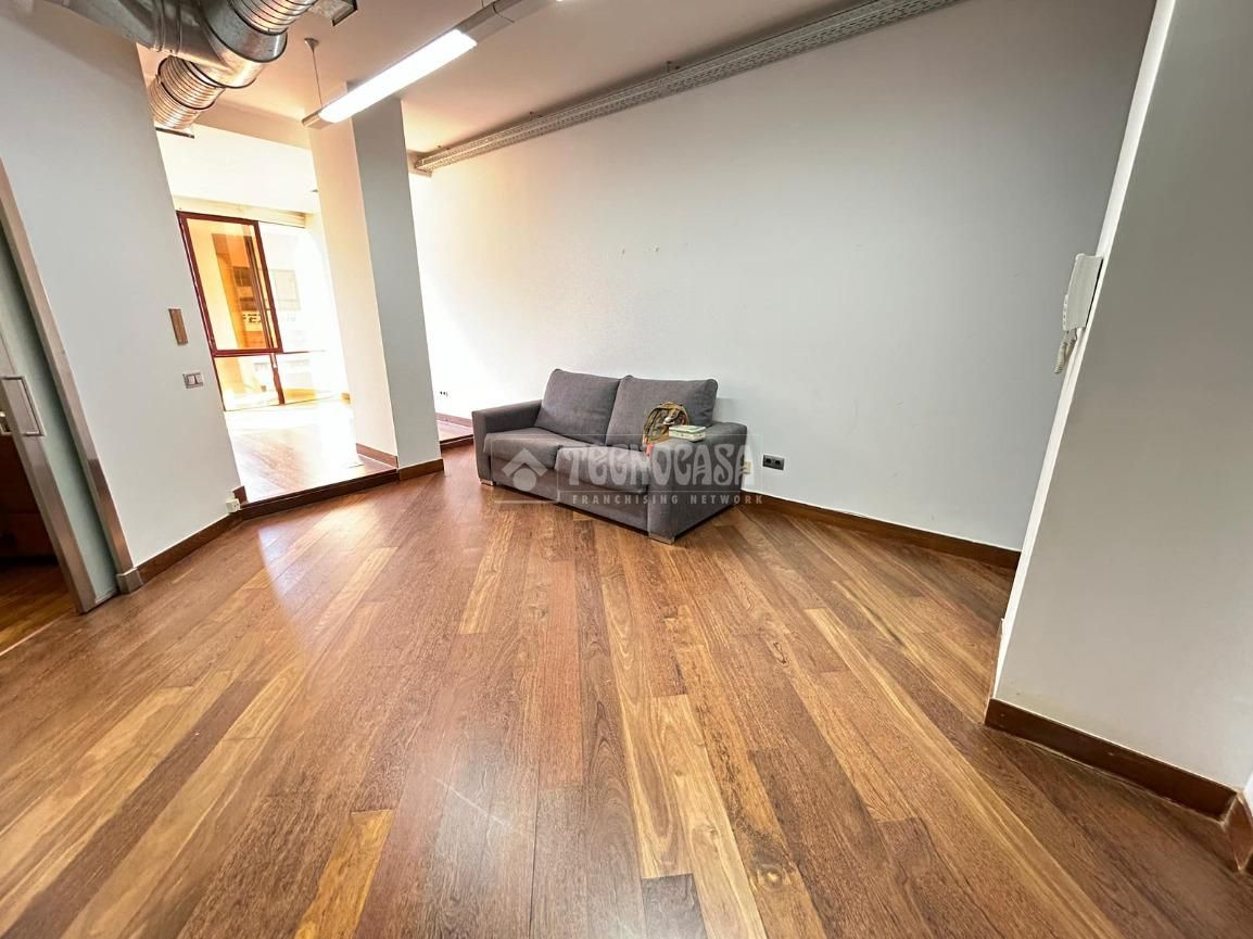 Sala d'estar de Estudi de lloguer en  Madrid Capital amb Aire condicionat i Calefacció