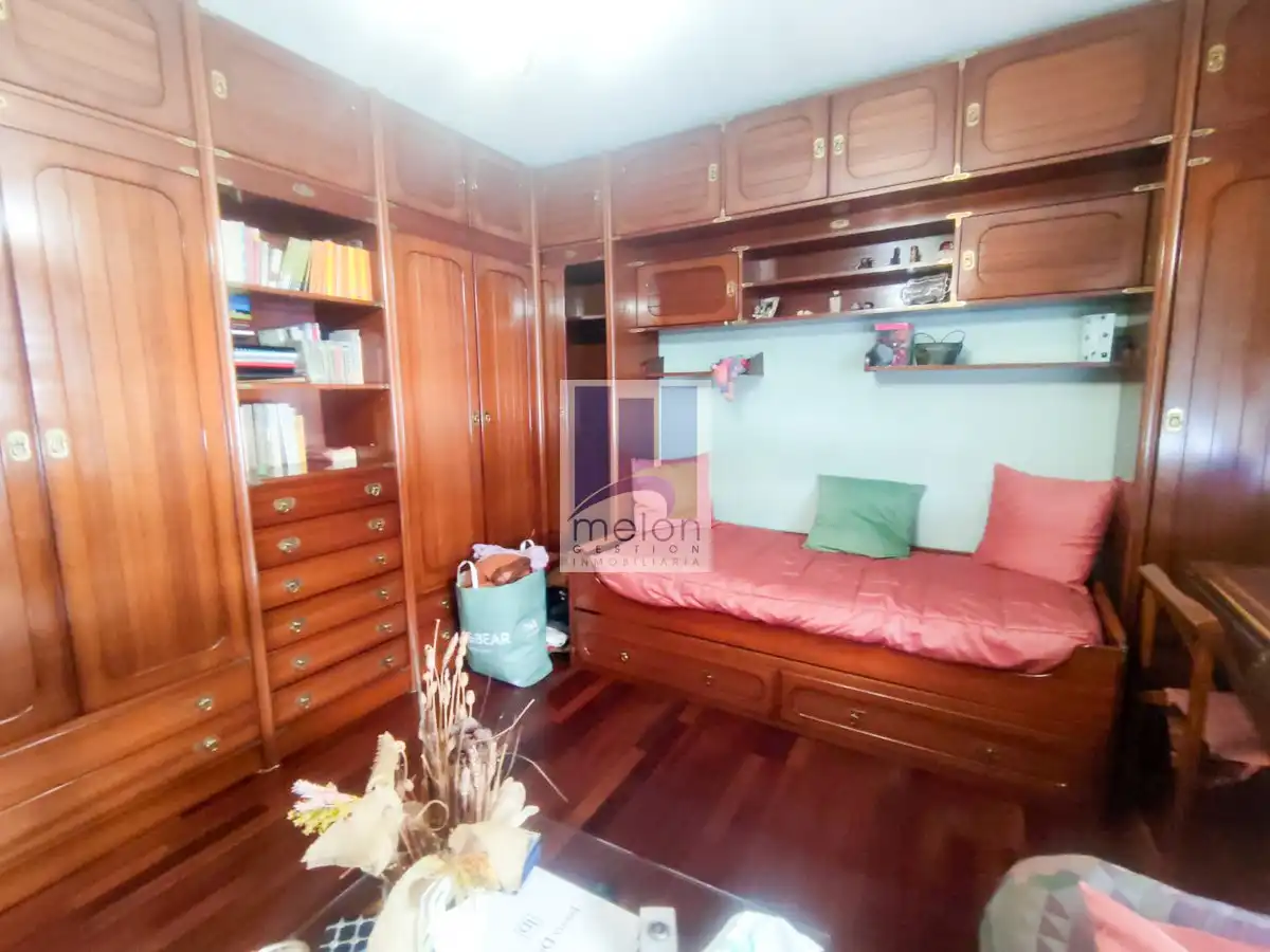 Habitación de Piso en venta en Burgos Capital con Trastero