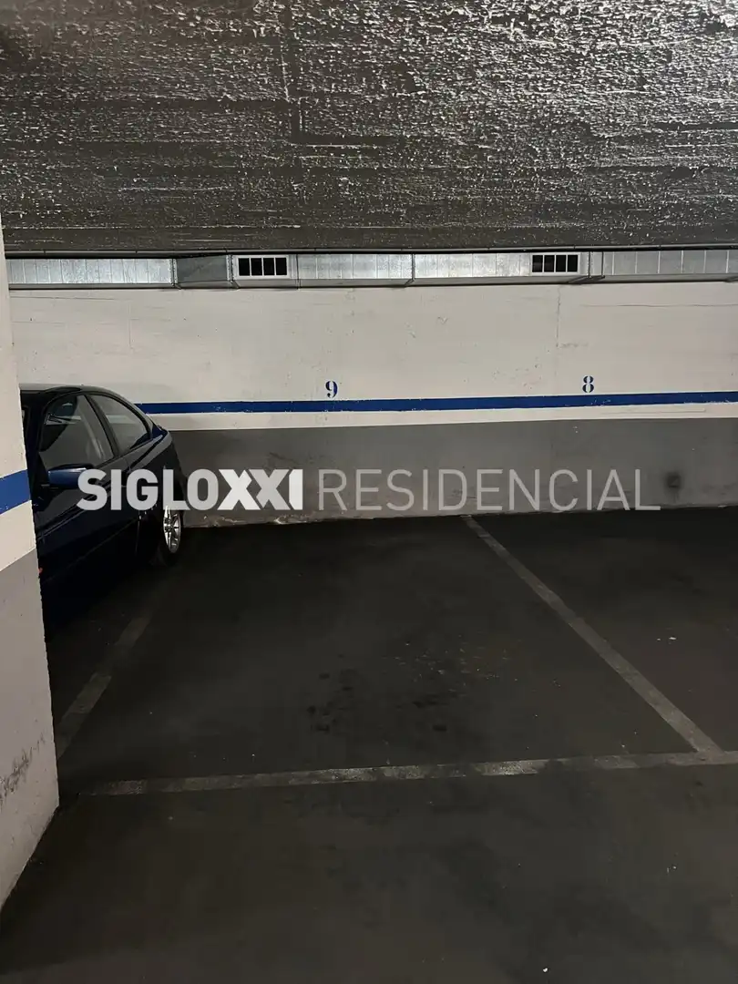 Aparcament de Garatge en venda en Barcelona