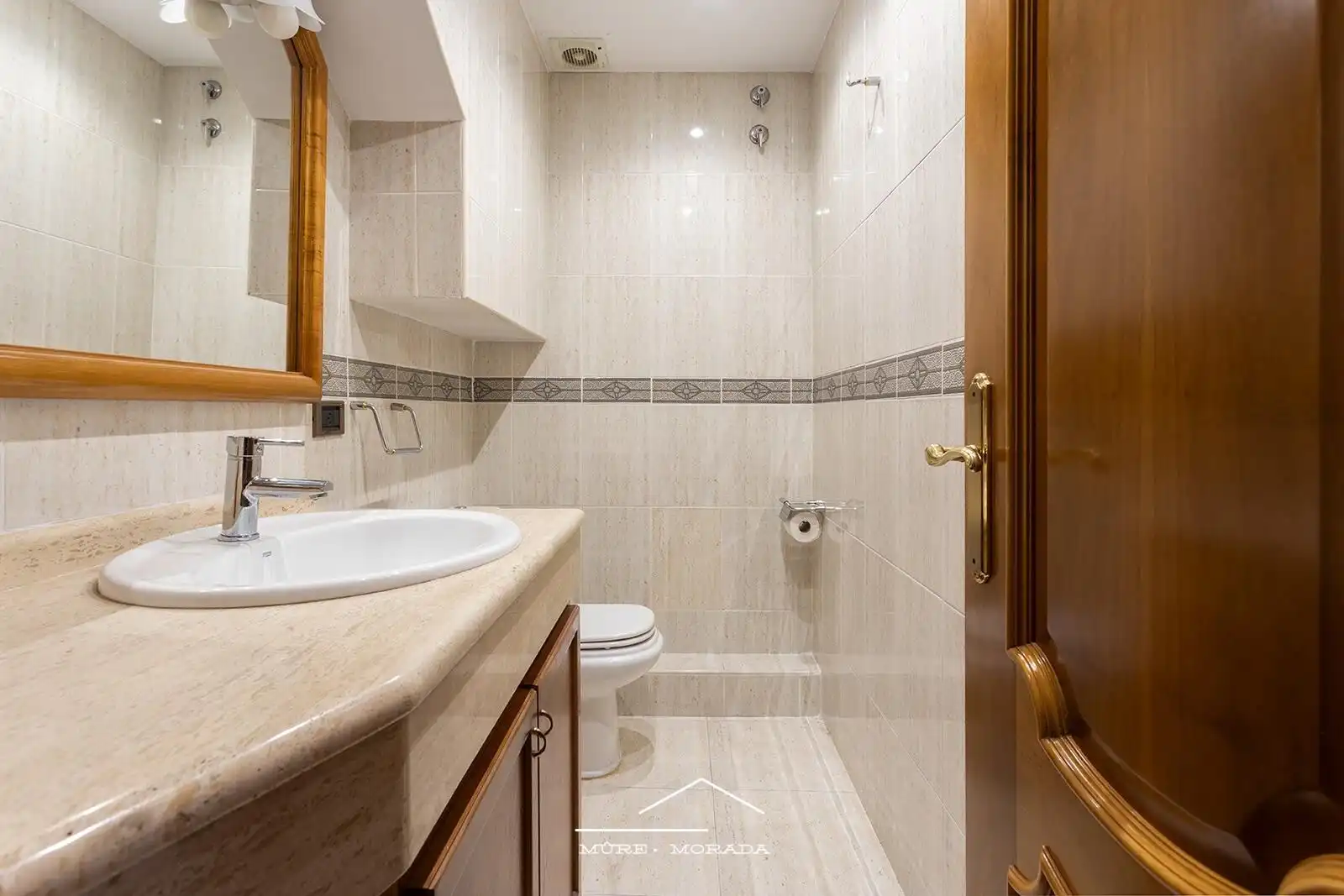 Bany de Casa o xalet de lloguer en Collblanc - La Torrassa