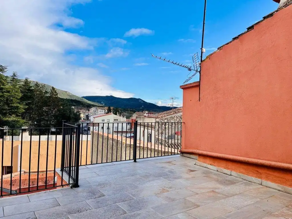 Terrassa de Casa adosada en venda en Maçanet de Cabrenys amb Aire condicionat, Calefacció i Terrassa