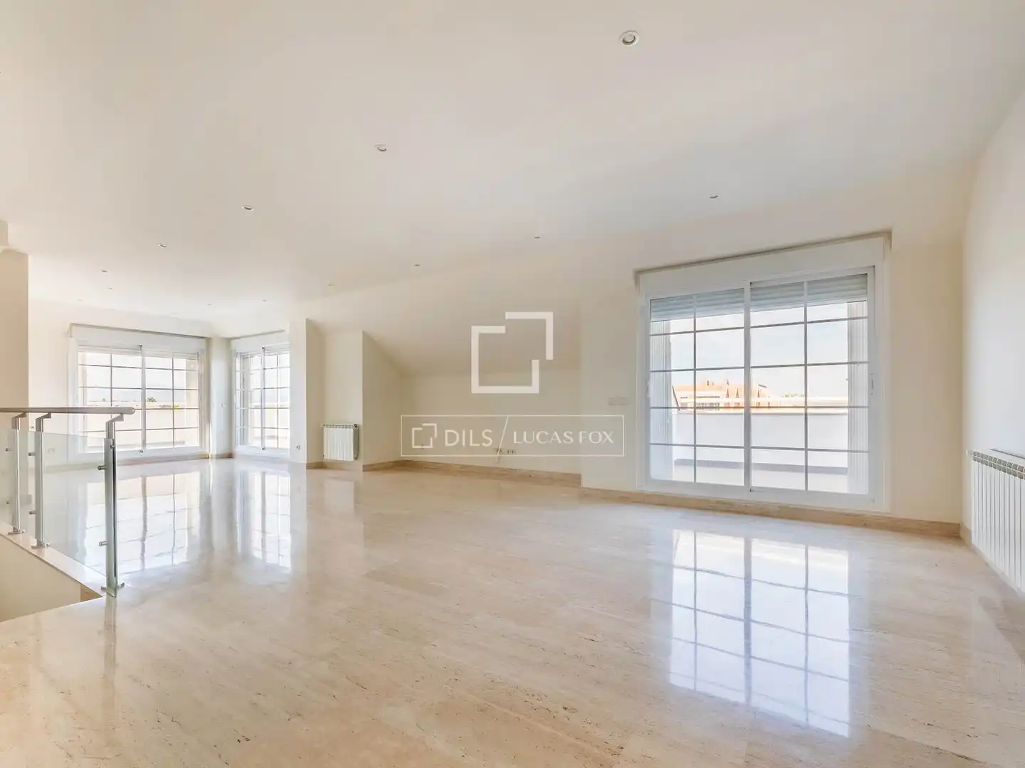 Exterior view of Attic for sale in Majadahonda  with Air Conditioner, Heating and Private garden
