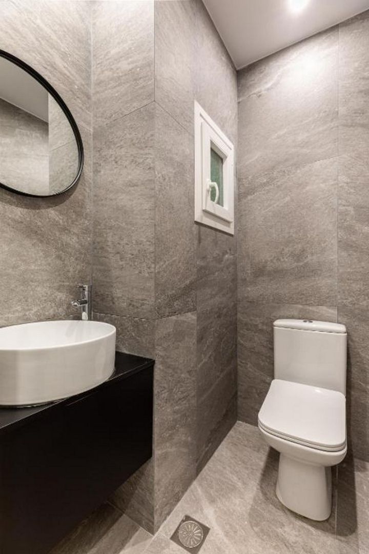 Bathroom of Flat to rent in Terrassa  with Air Conditioner, Furnished and Pets allowed