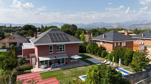 Foto 3 de Casa o chalet en venta en Calle de Badalona, El Guijo - Colonia España, Galapagar