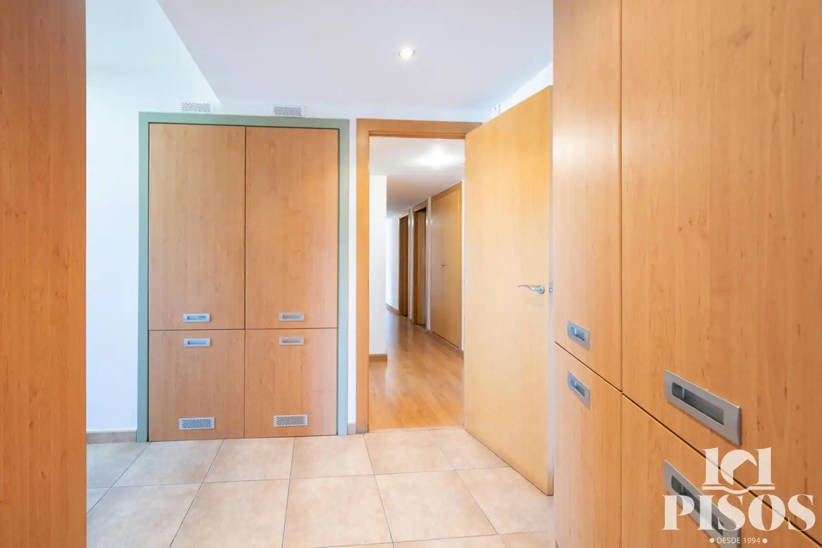 Piso de alquiler en Sant Cugat del Vallès con Calefacción, Parquet y Terraza