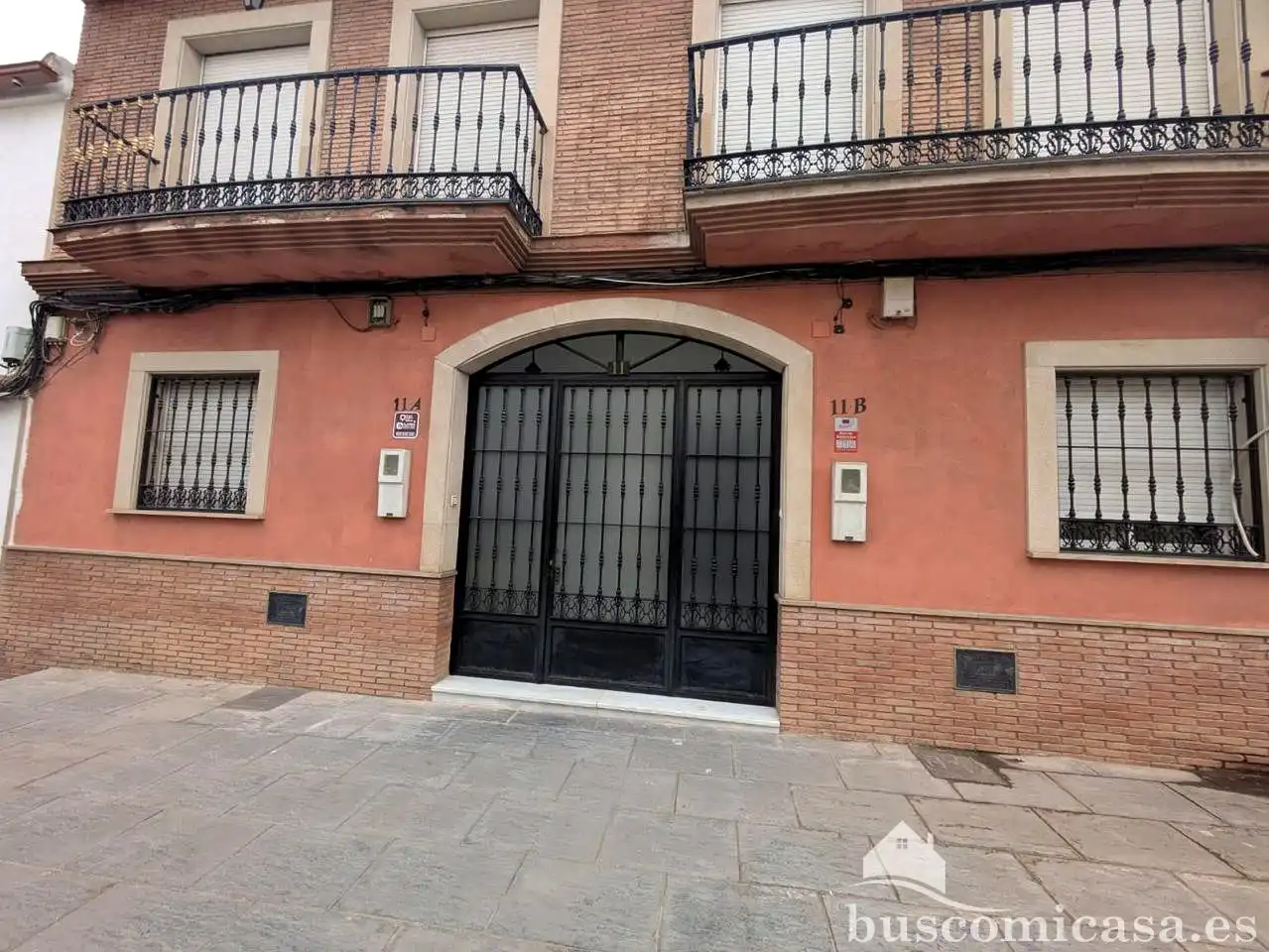 Vista exterior de Planta baja en venta en Linares con Balcón