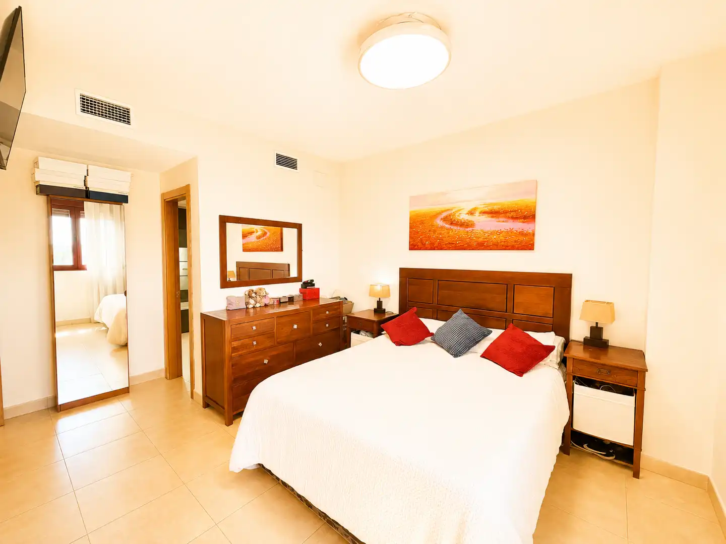 Bedroom of Flat for sale in Sevilla  with Air Conditioner and Community pool