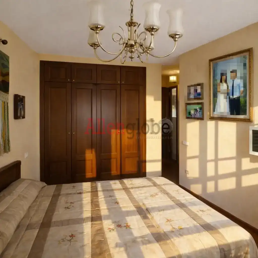 Habitación de Casa o chalet en venta en Llanera con Calefacción, Jardín privado y Terraza