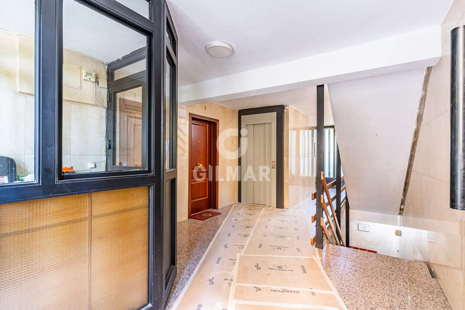 Flat for sale in Madrid  with Heating