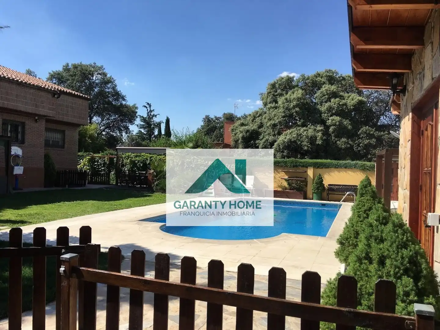 Jardín de Apartamento de alquiler en Villanueva de la Cañada con Aire acondicionado, Jardín privado y Terraza