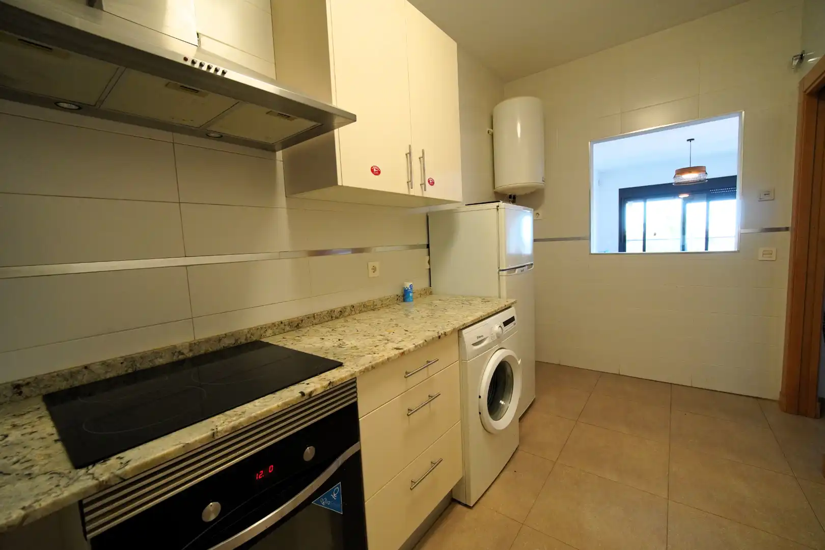 Cocina de Piso en venta en Roquetas de Mar con Aire acondicionado, Terraza y Amueblado