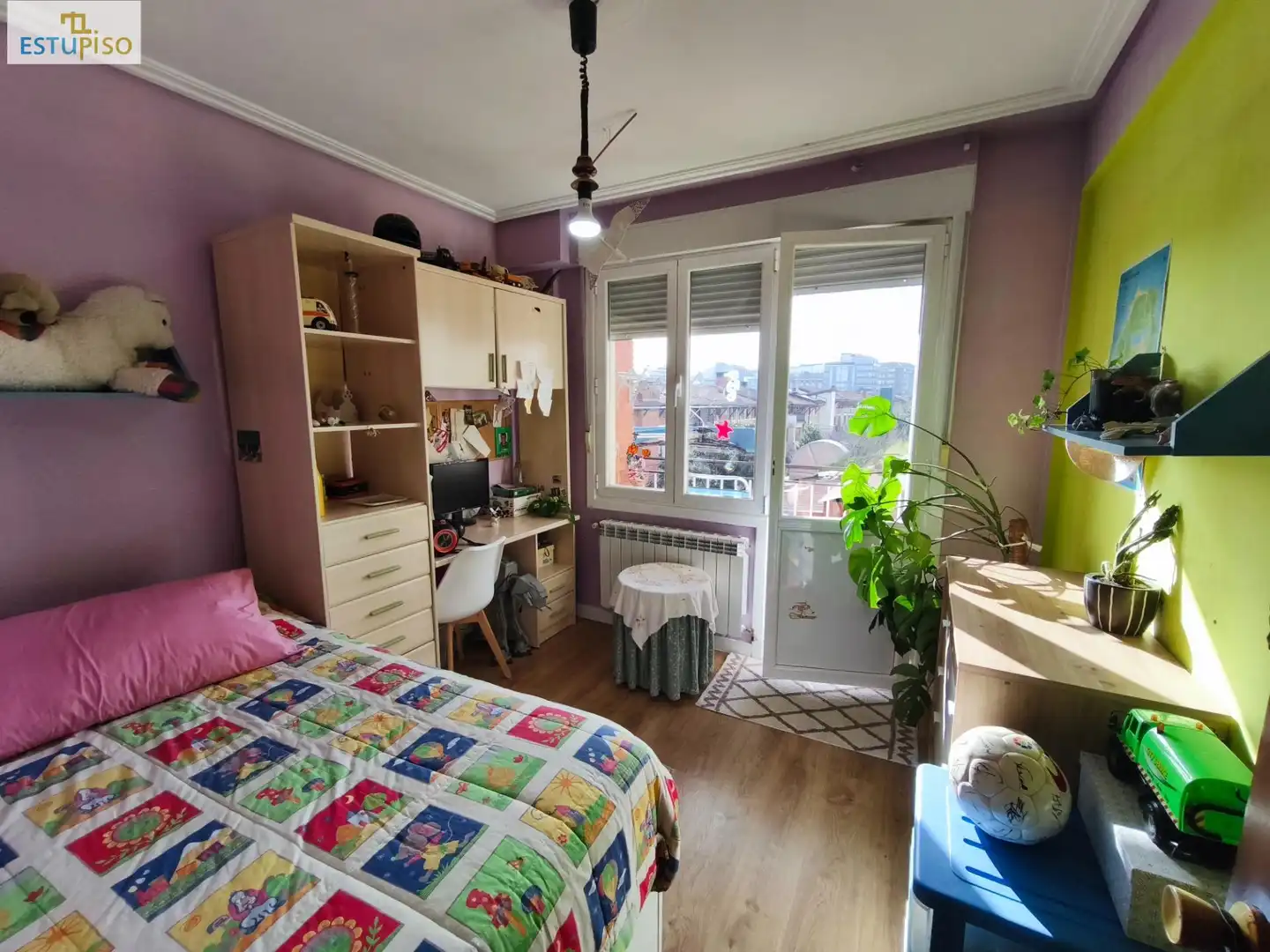 Habitación de Piso en venta en Vitoria - Gasteiz con Calefacción, Terraza y Trastero