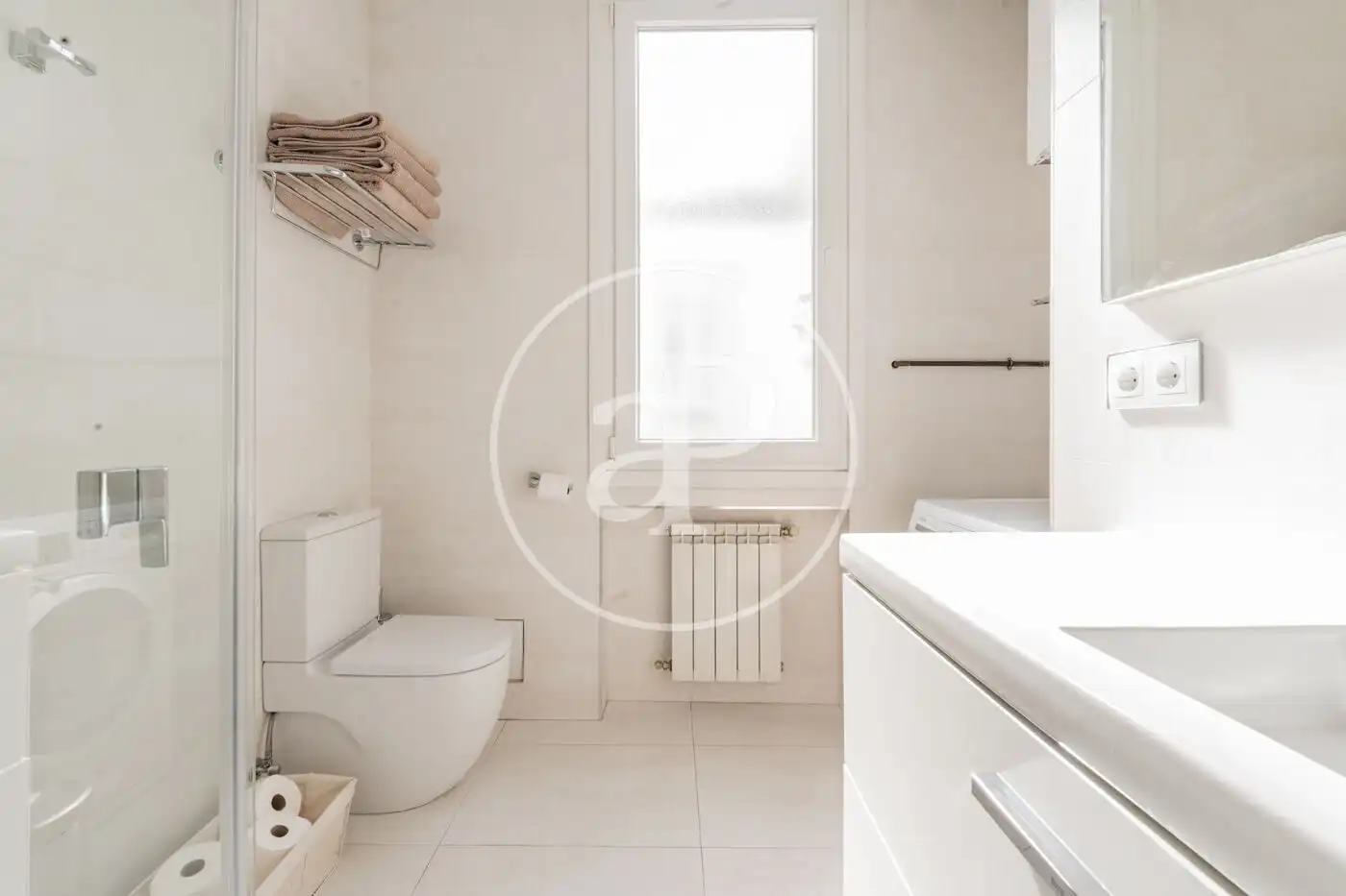 Flat with terrace for sale in Calle de Alcántara, imagen 33