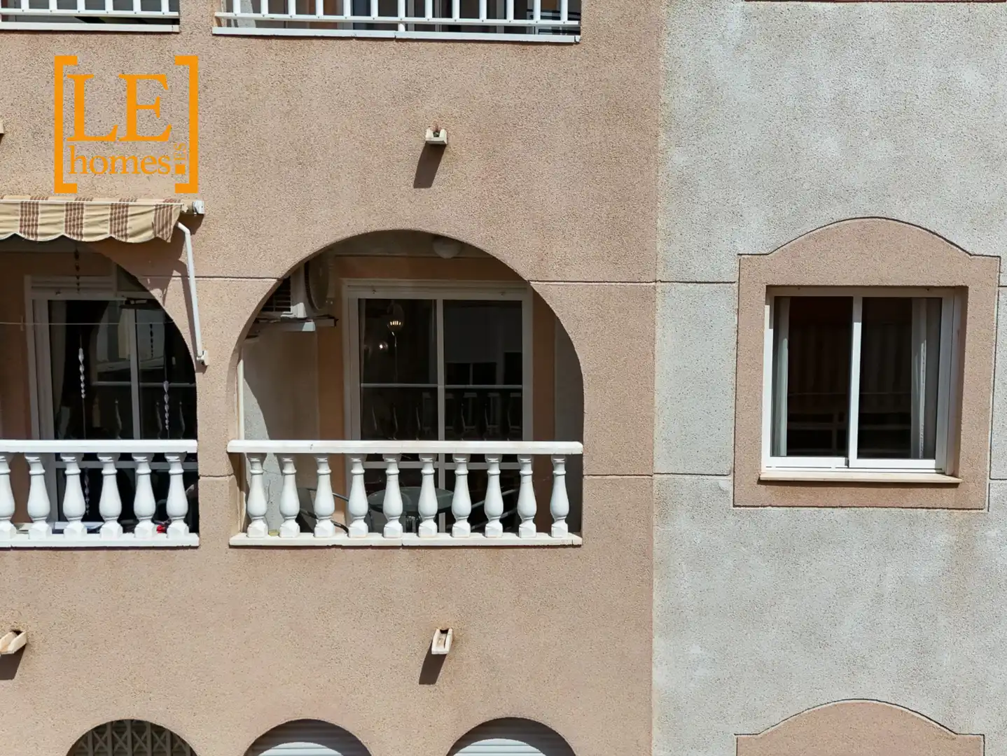 Terrassa de Apartament en venda en Torrevieja amb Aire condicionat, Calefacció i Moblat