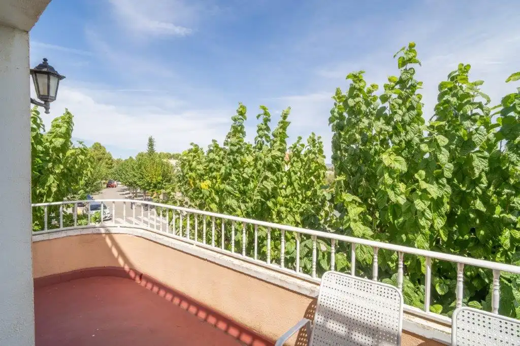 Terraza de Casa o chalet en venta en Flix con Calefacción, Piscina y Amueblado