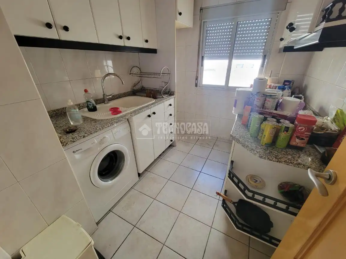 Kitchen of Flat for sale in Zaragoza  with Air Conditioner