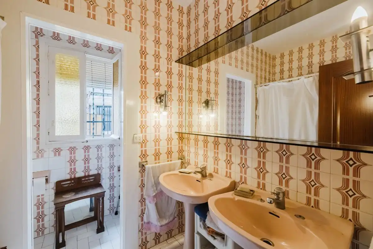 Bathroom of Detached homes for sale in Málaga  with Heating and Private garden
