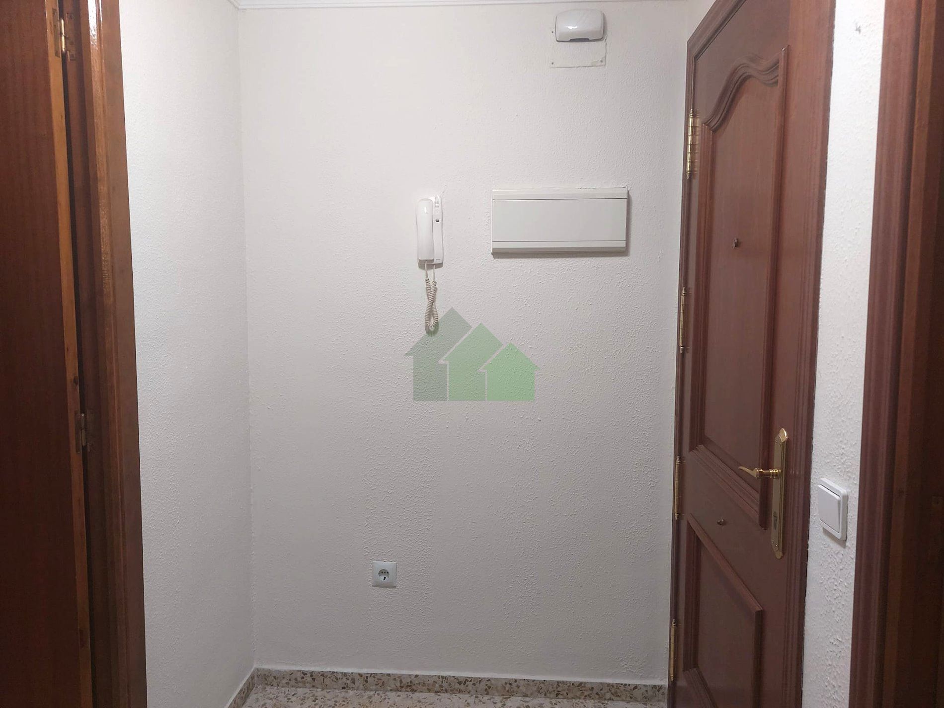 Flat to rent in Montijo  with Air Conditioner, Heating and Furnished