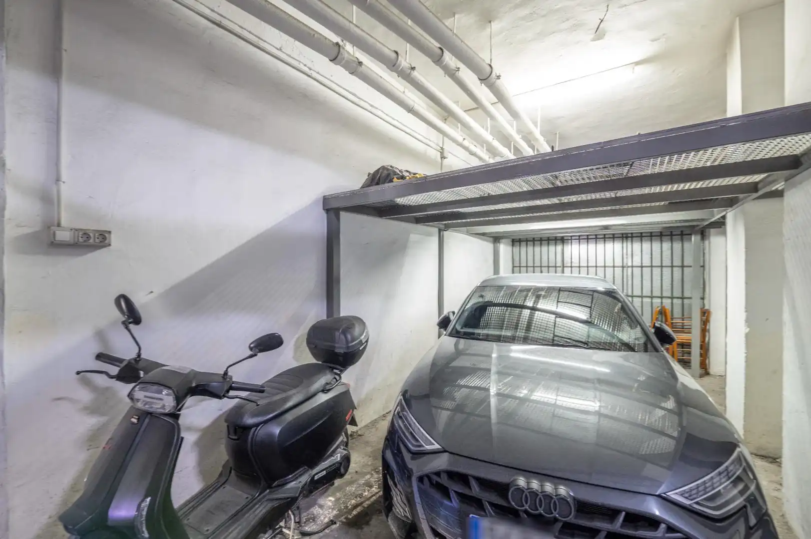 Parking de Piso en venta en Granada con Aire acondicionado y Calefacción