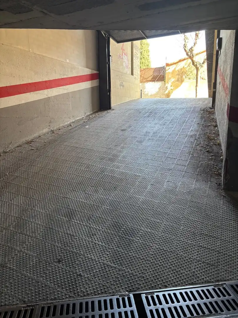 Parkplatz zum Verkauf in Nucli Urbà, imagen 5