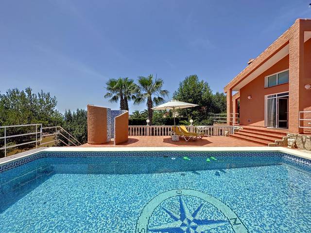 Casa-chalet en Venta en Centro