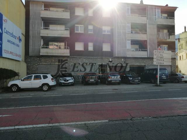 Local comercial en Venta en Coll de Nargó