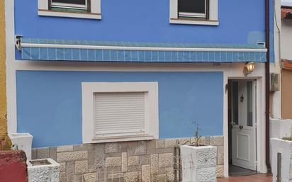 Exterior view of House or chalet for sale in Pravia  with Heating, Terrace and Swimming Pool