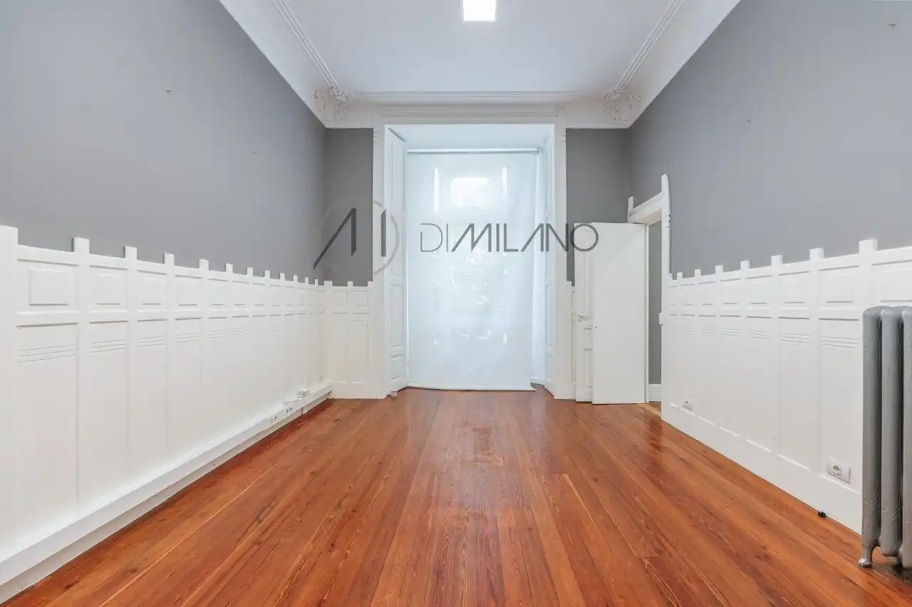Flat with lift for sale in Montero Ríos, imagen 17