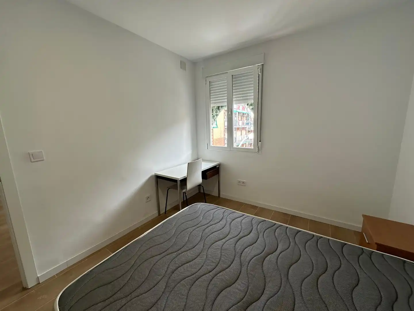 Bedroom of Flat for rent in Madrid  with Air Conditioner, Heating and Furnished