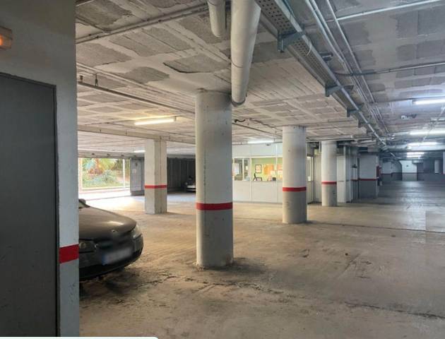 Garaje en Venta en Carrer de Frederic Mompou, 5 en La Vila Olímpica del Poblenou