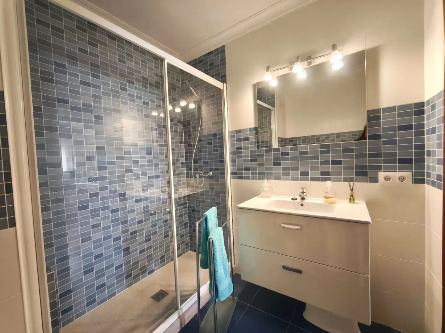 Baño de Piso en venta en Maó - Mahón con Aire acondicionado, Calefacción y Terraza