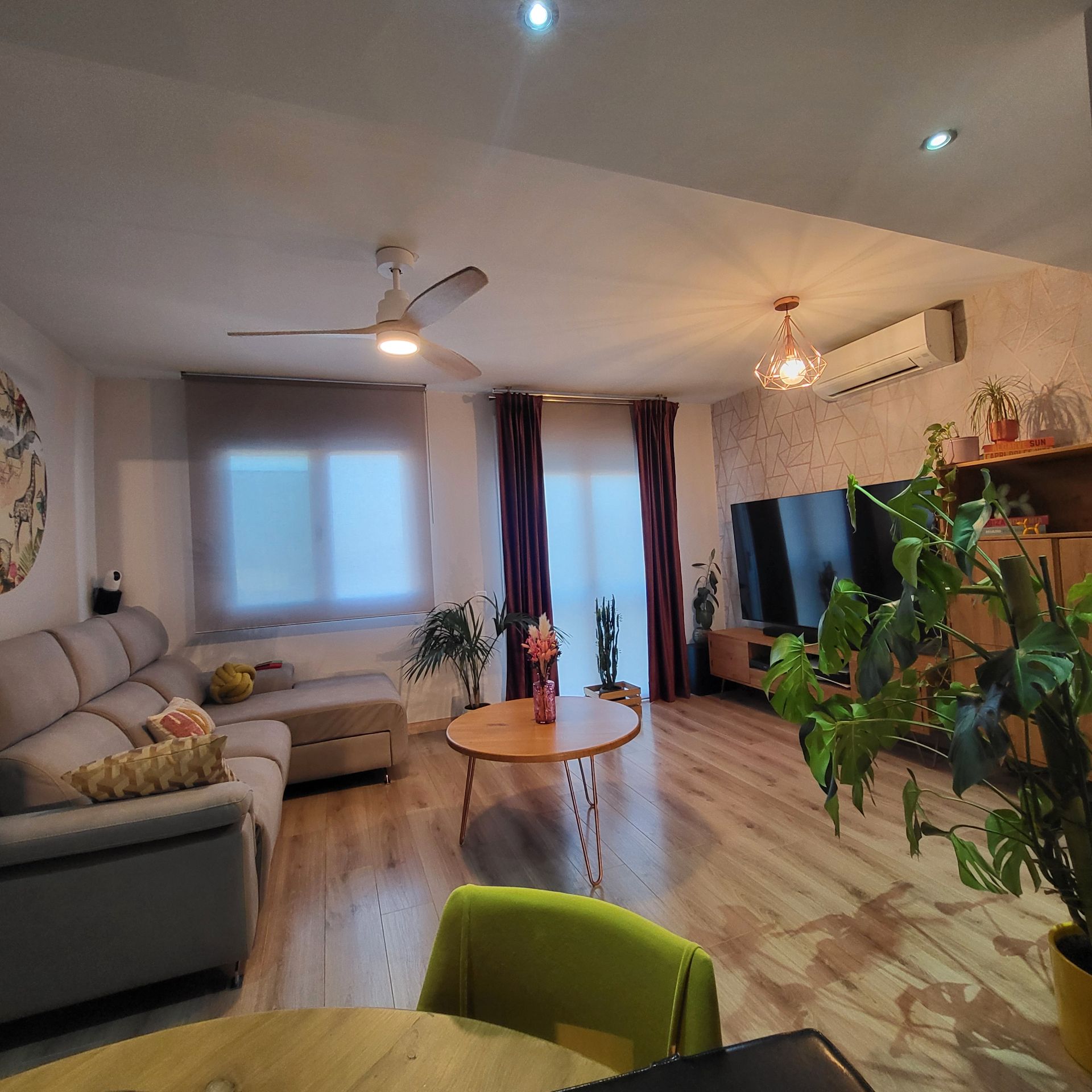 Living room of Duplex for sale in Seseña  with Air Conditioner, Heating and Parquet flooring