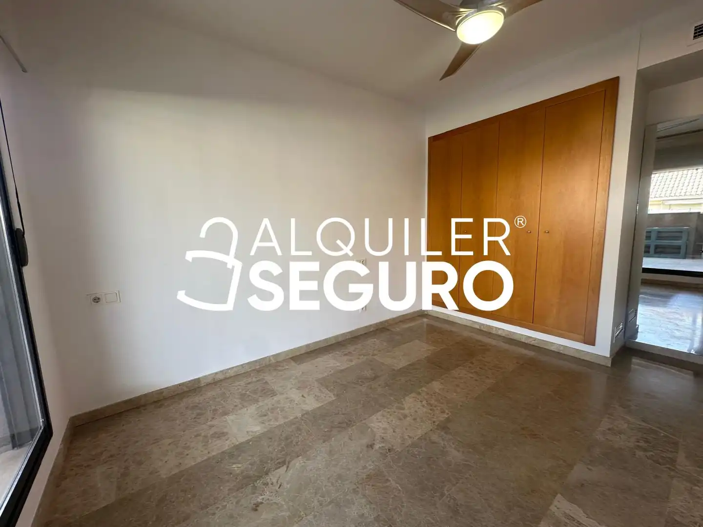 Habitación de Ático de alquiler en Paiporta con Aire acondicionado, Calefacción y Terraza