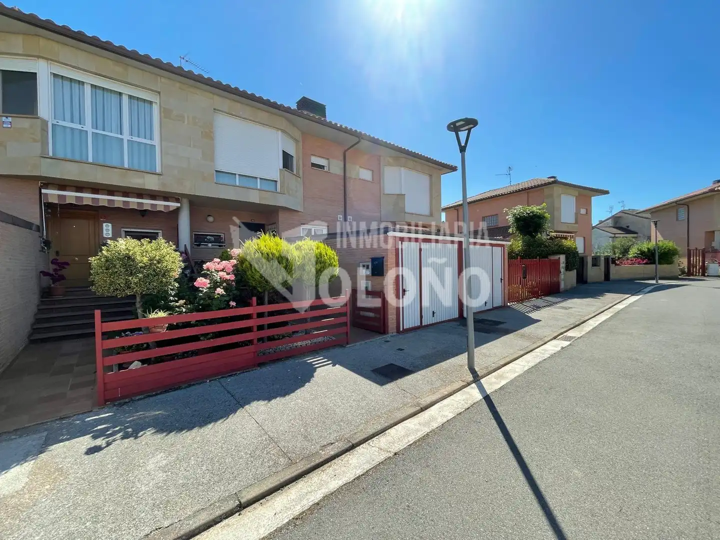 Vista exterior de Casa o chalet en venta en Alesanco con Calefacción, Jardín privado y Parquet