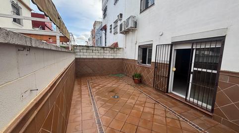 Foto 3 de Casa adosada en venda a Camas, Sevilla