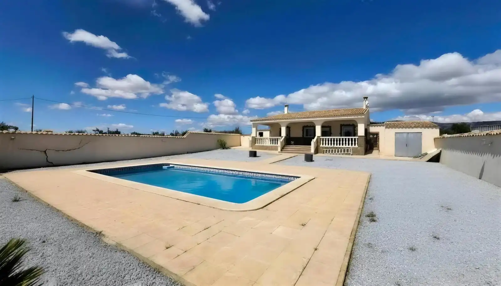Chalet con piscina en venta en Partida Canyada Roja