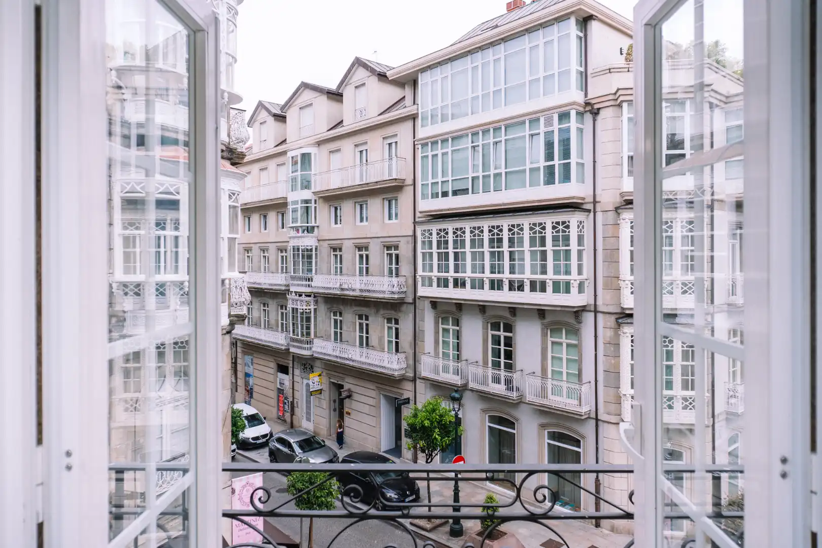 Vista exterior de Piso de alquiler en Vigo  con Parquet, Amueblado y Horno