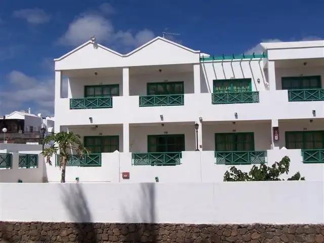 Vista exterior de Apartamento en venta en Tías con Terraza y Piscina comunitaria