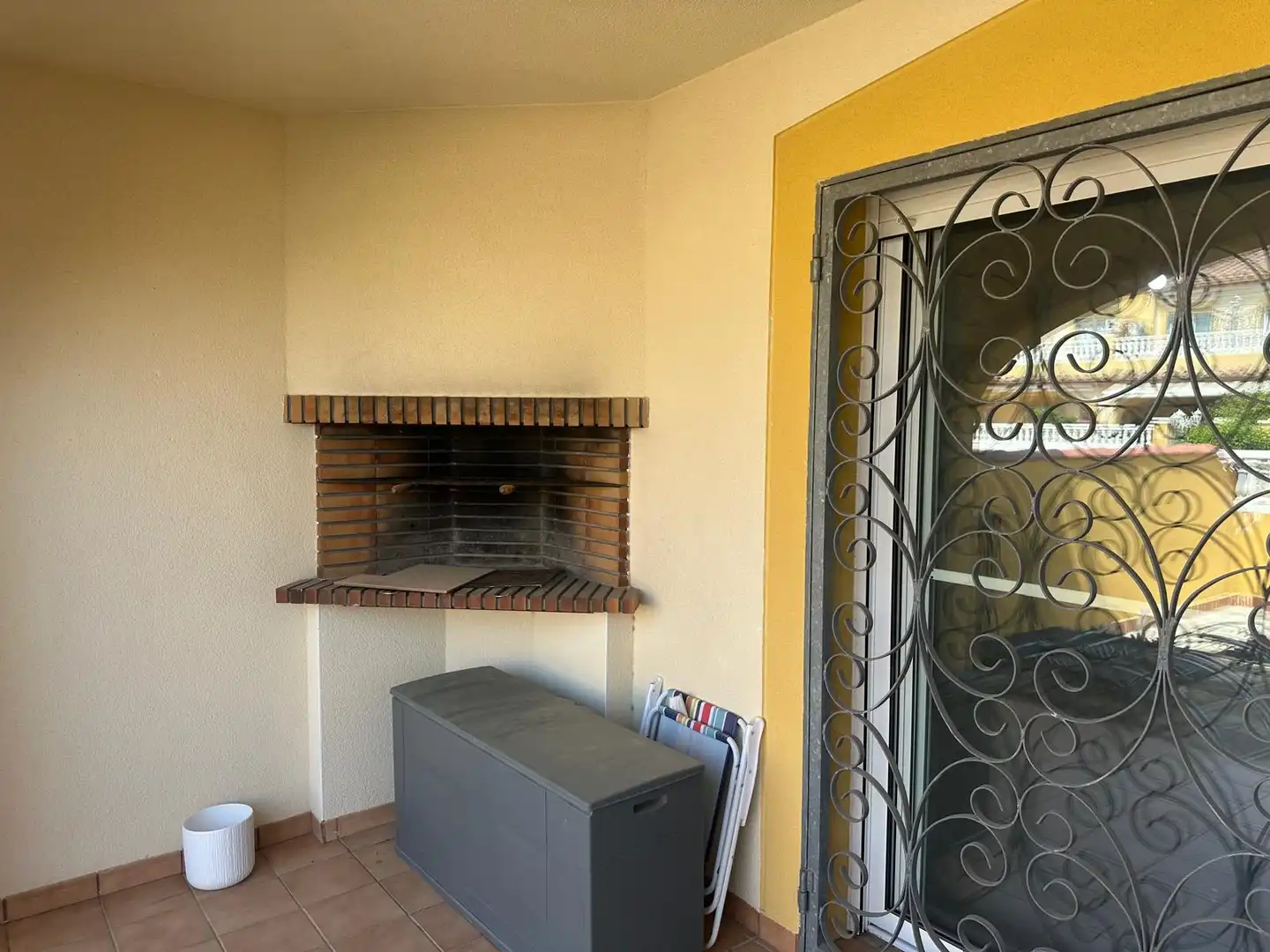 Terrassa de Casa adosada en venda en Mont-roig del Camp amb Aire condicionat, Terrassa i Moblat