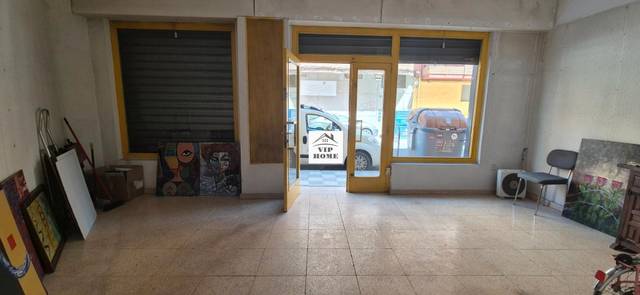 Local comercial en Venta en Calle Juan Sebastián Elcano en Feria