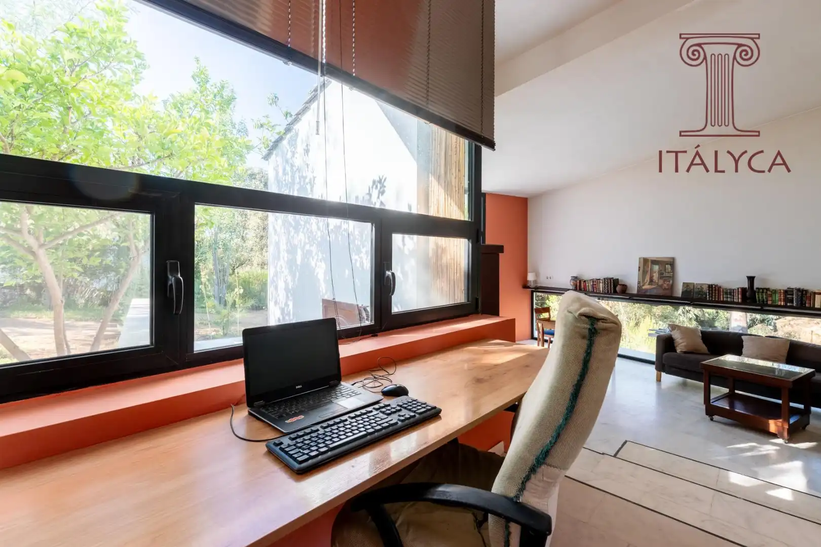 Houses for sale in El Castillo de las Guardas  with Private garden, Terrace and Community pool