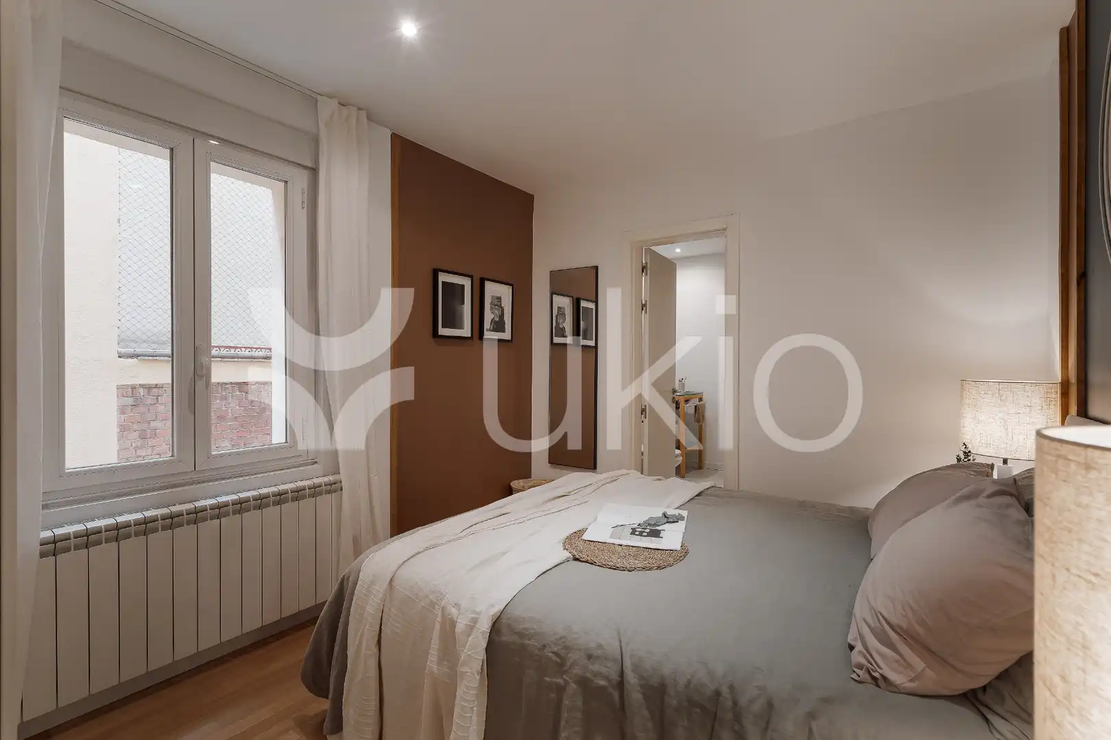 Habitación de Apartamento de alquiler en Madrid con Aire acondicionado, Calefacción y Amueblado