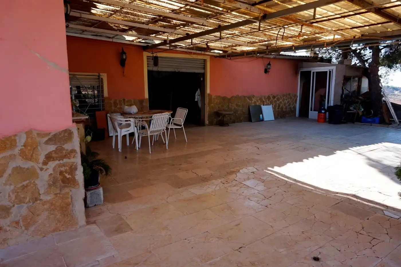 Casa o chalet en venta en El Pinós / Pinoso con Calefacción, Piscina y Amueblado