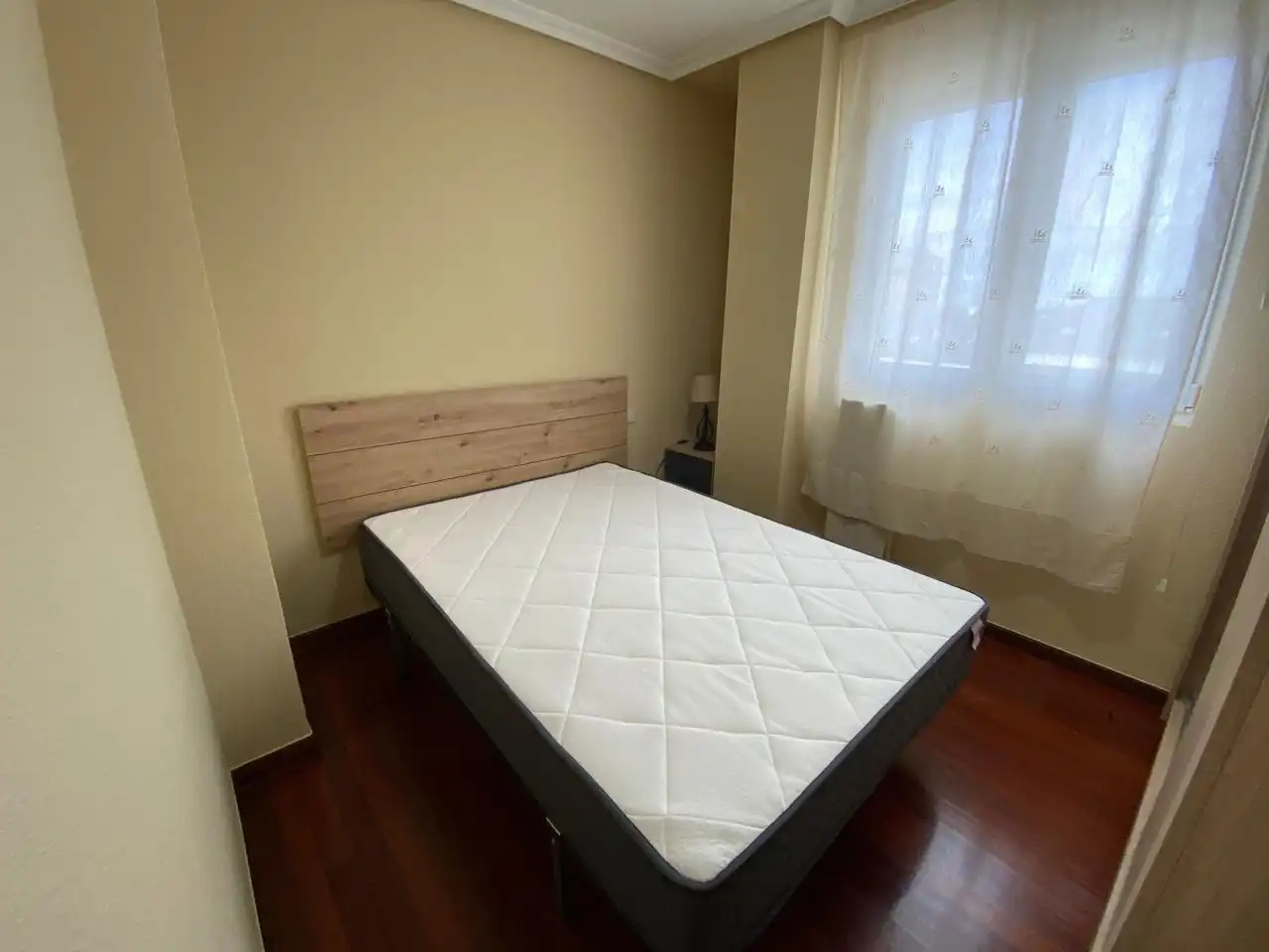 Maisonette zur Miete in Calle Jose Maria Vega, Cotolino