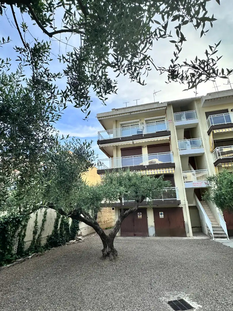 Apartamento de alquiler en Carrer de Montbrió, 3, Regueral - Prat d'en Forés