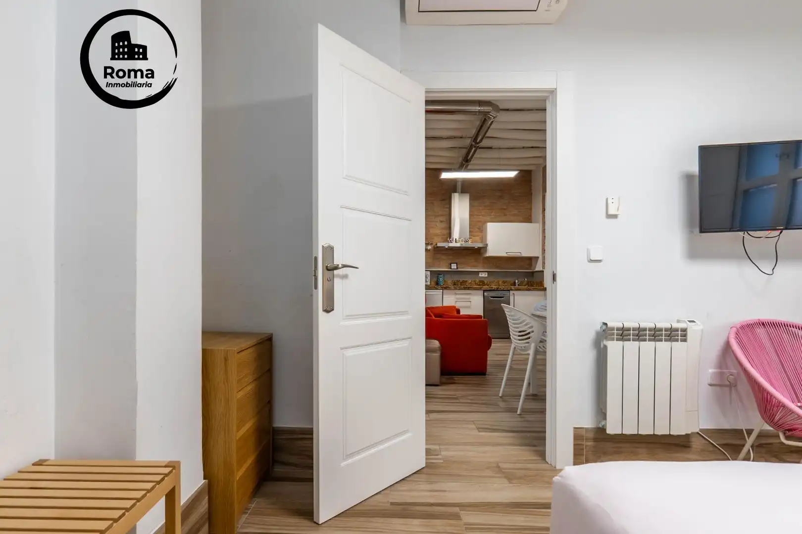 Houses for sale in Granada  with Air Conditioner, Heating and Furnished